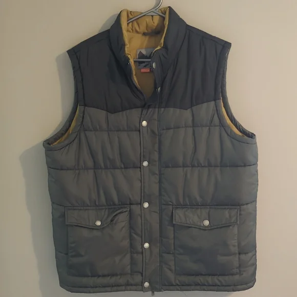 Spring/fall vest - Picture 1 of 4